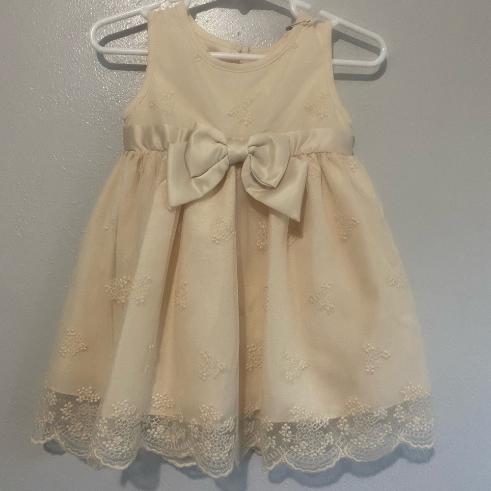 Elegant Cream Kids Dress with Bow